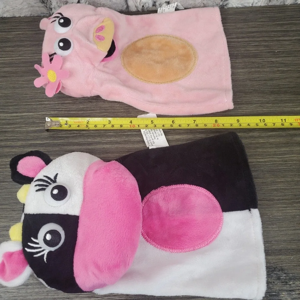 Bubba Argentina Cow And Pink Pig Big Eyes Farm Theme Plush Hand Puppets Cartoony